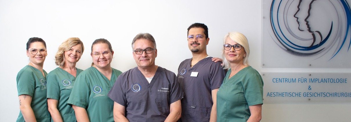 Praxisteam des Centrum für Implantologie & Ästhetische Gesichtschirurgie